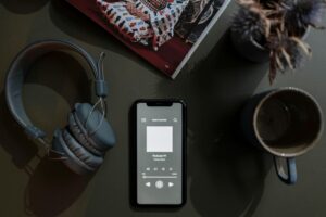 5 Essential Podcasts Every SMB Manager Should Add to Their Playlist in 2025