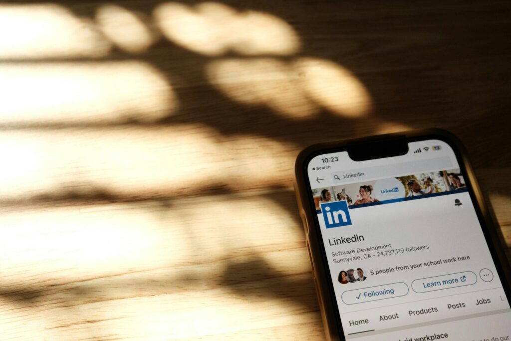5 LinkedIn Leaders | The Recruiting Squad
